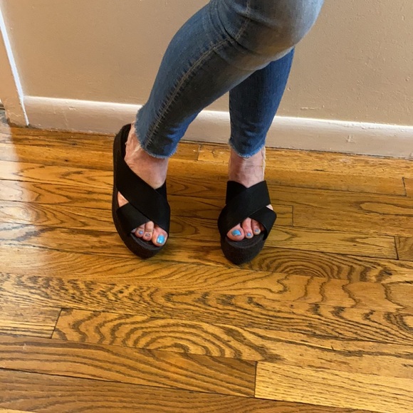 All Saints | NWOB Black Leather Platform Sandals - Picture 9 of 11